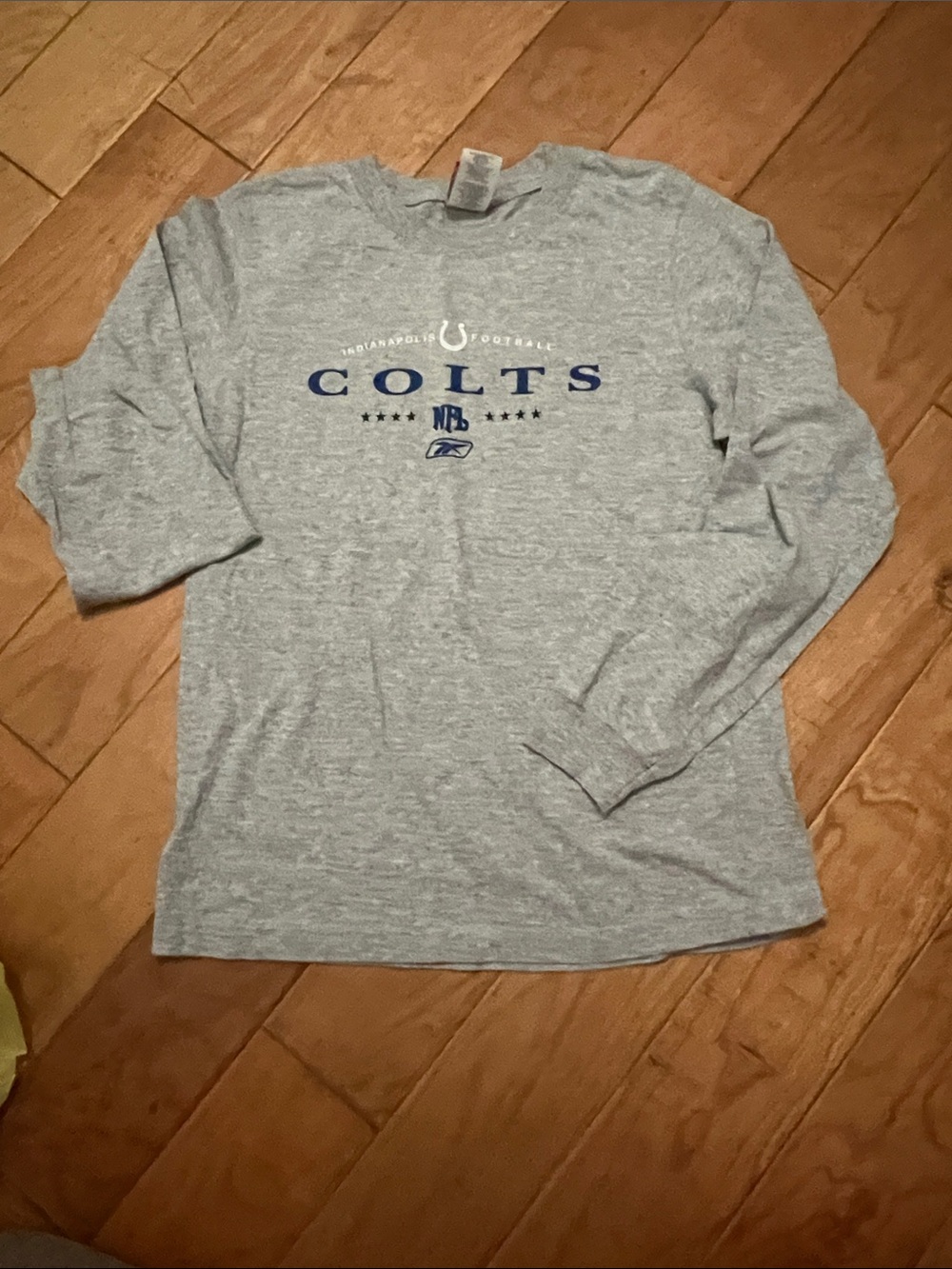NFL Indianapolis Colts Gray Long Sleeve Team Tee XL (18/20) Boys